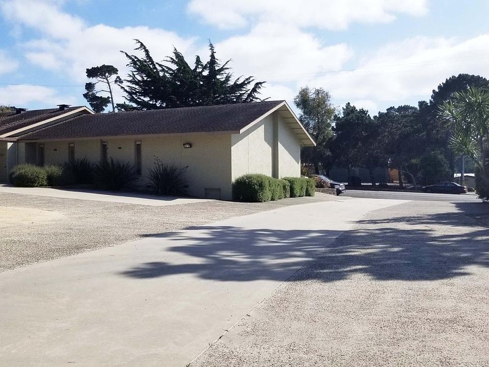 2nd image of 1100 Sunset Dr