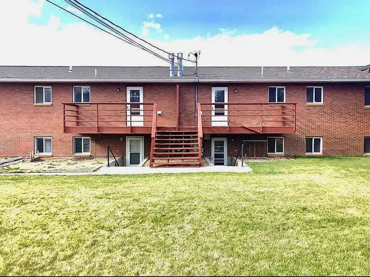 Building Photo - 1431 Aspen St.