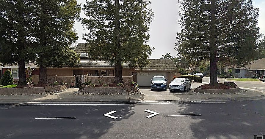 Sierra's for Frontage