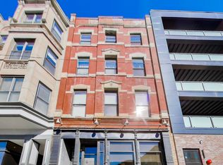 701 N Milwaukee Ave UNIT 2R, Chicago, IL 60642