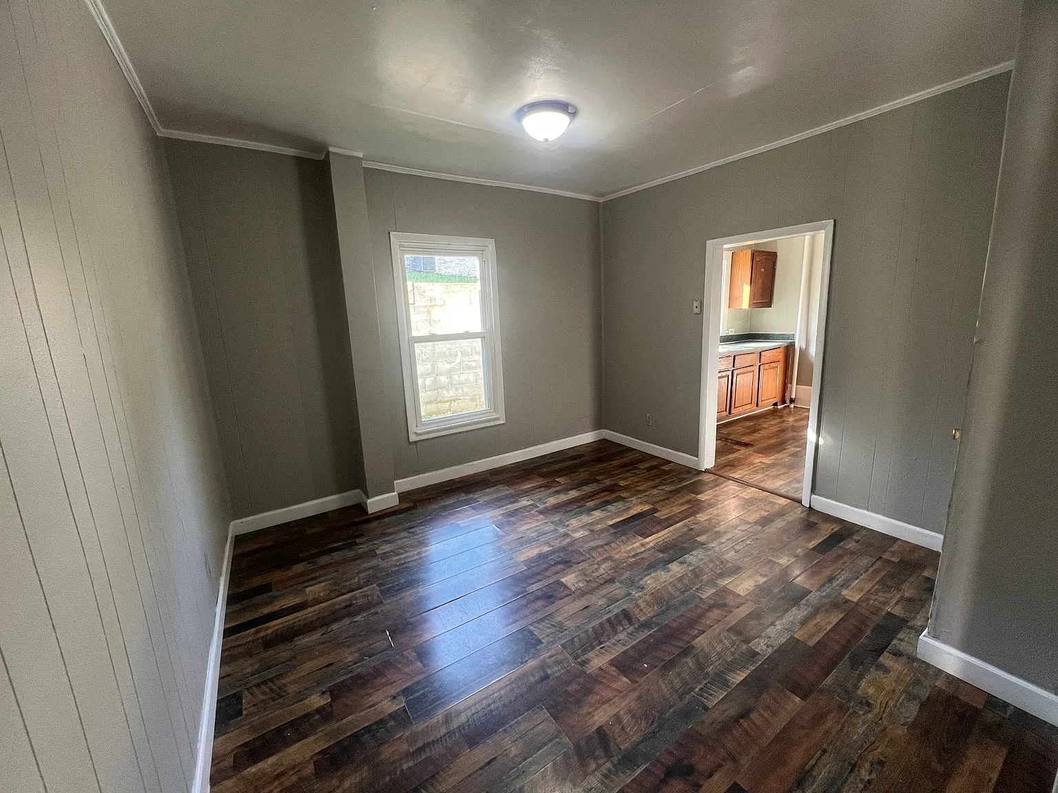 2 bed, $995 — Photo 3