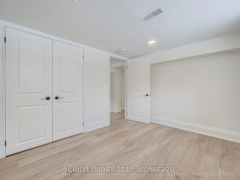 73 Berkinshaw Cres — Photo 11
