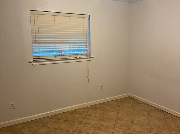 12119 Woolford Dr, Houston, TX 77065