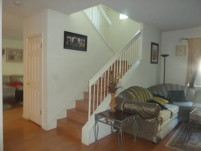 3889 Jasmine Cir — Photo 4