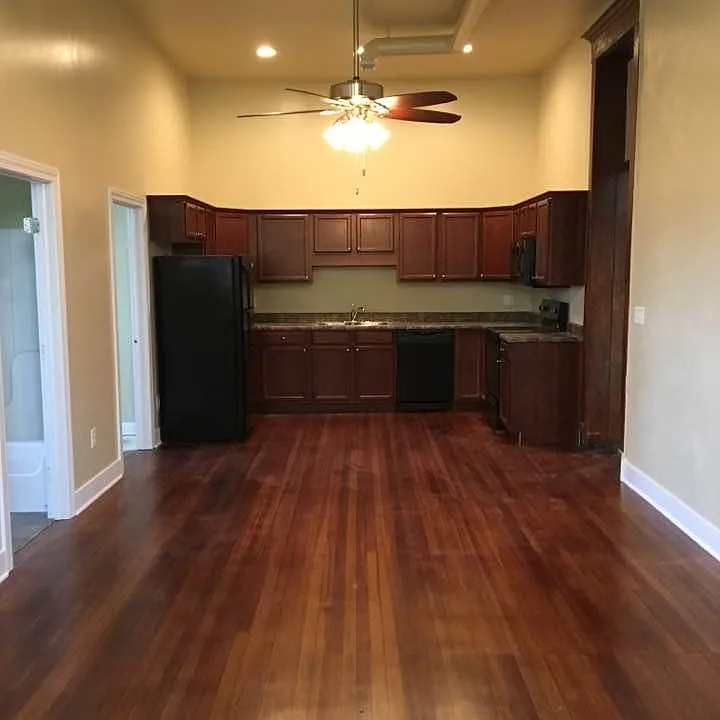 Open floor plan (kitchen, living, dining room)
