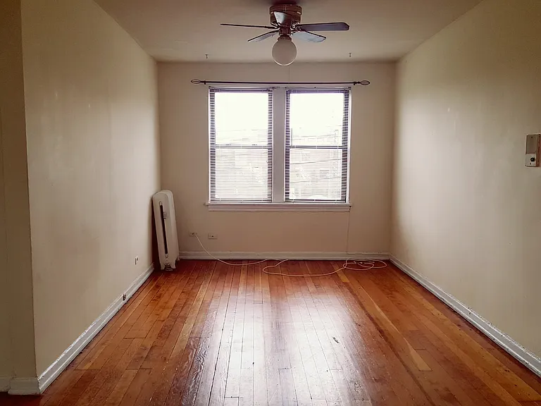 644 W Wrightwood — Photo 10