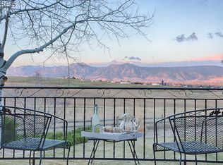 8428 Strawberry Ln, Niwot, CO 80503