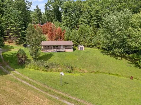 103 Celebrity Ln, Ivanhoe, VA 24350