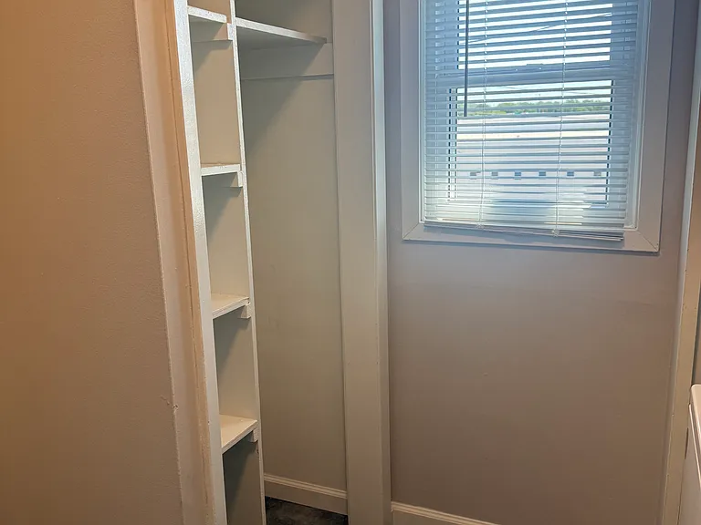 5125 Marshall Dr #4 — Photo 7