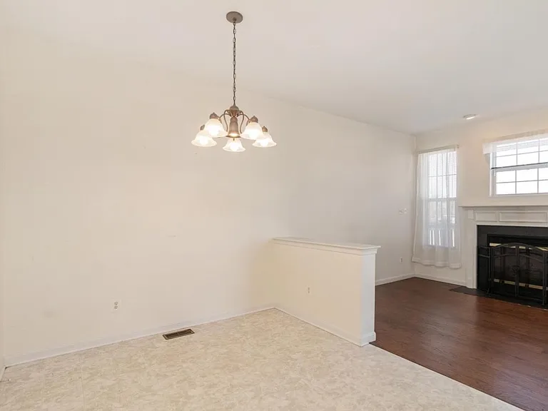 3884 Cannon Ln — Photo 6