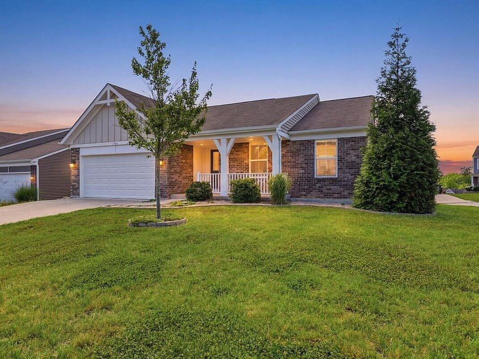 1st image of 1376 Meadowcrest Cir