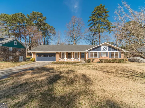 3823 Palisade Ct, Snellville, GA 30039