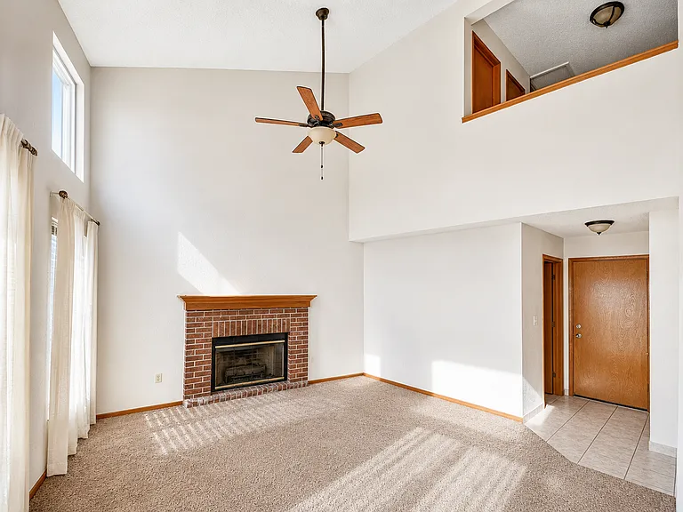 9806 Foxhill Cir — Photo 10
