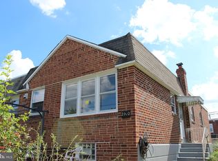 2110 Napfle St, Philadelphia, PA 19152