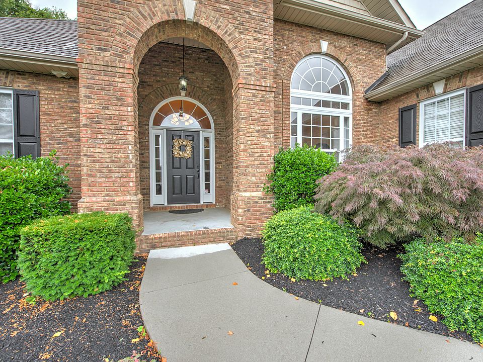 520 Calthorpe Ln, Knoxville, TN 37912 | Zillow