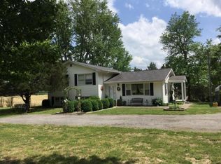 705 Mount Pleasant Rd, Anna, IL 62906