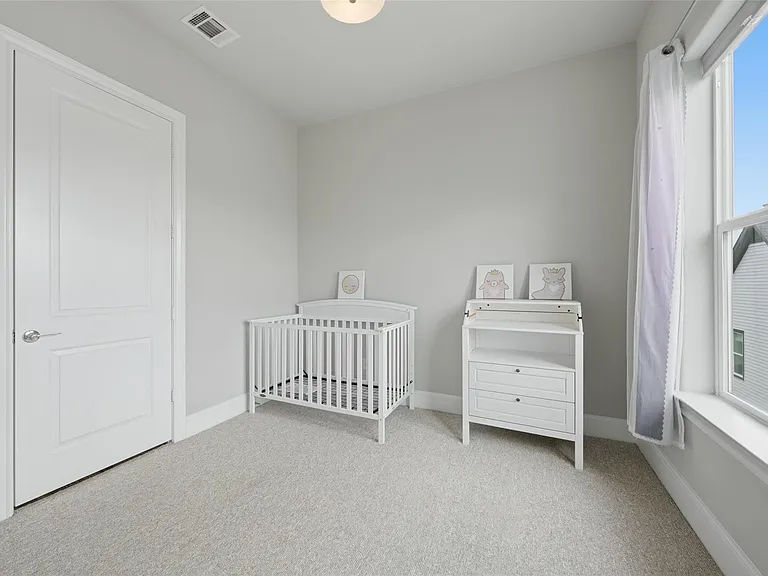 8612 Emnora Ln — Photo 32