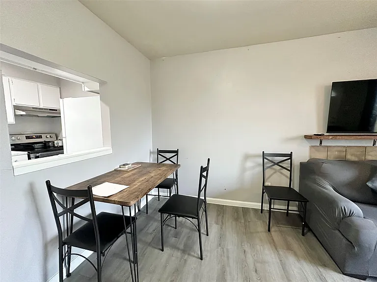 4109 Lark Ln #A — Photo 5