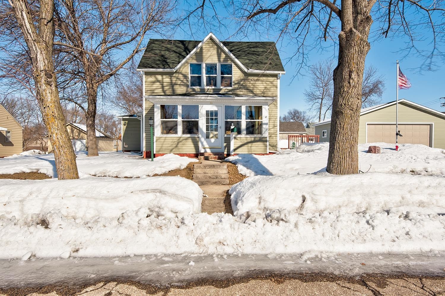 Weather estherville iowa 51334