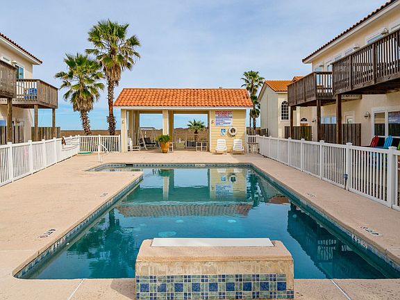 4th image of 14878 Granada Dr Unit 1-303