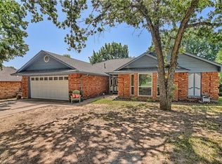 5212 Wind Rock Ct, Arlington, TX 76017