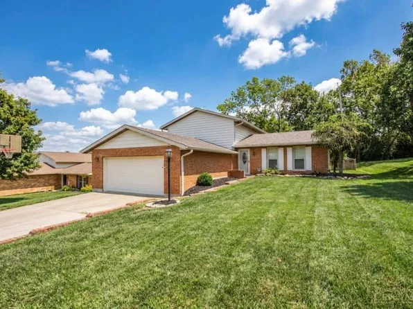 90 Mollie Dr, Hamilton, OH 45013
