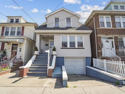 902 76th St, North Bergen, NJ, 07047