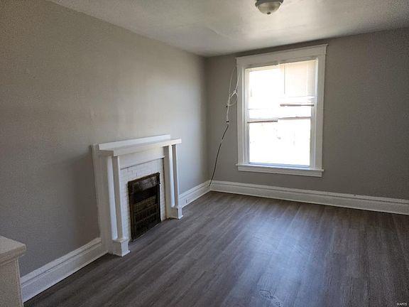 5th image of 4210 E Labadie Ave