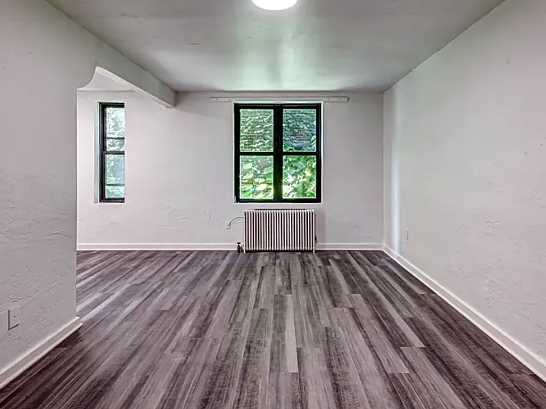 3310 Brownsville Rd — Photo 16
