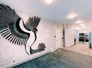 392 11th St #303, Oakland, CA 94607