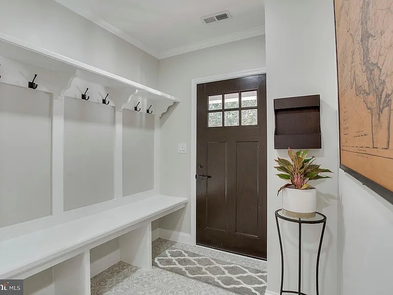 1022 Upper Glencoe Rd — Photo 5