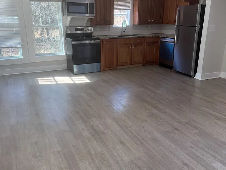 118 Norwood Rd — Photo 9
