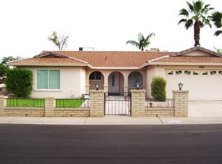 5832 W Shangri La Rd, Glendale, AZ 85304