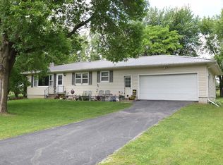 14426 Richland Rd, Monticello, IA 52310
