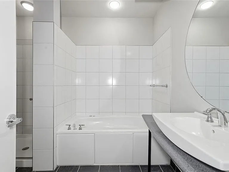 805 Peachtree St NE #219 — Photo 11