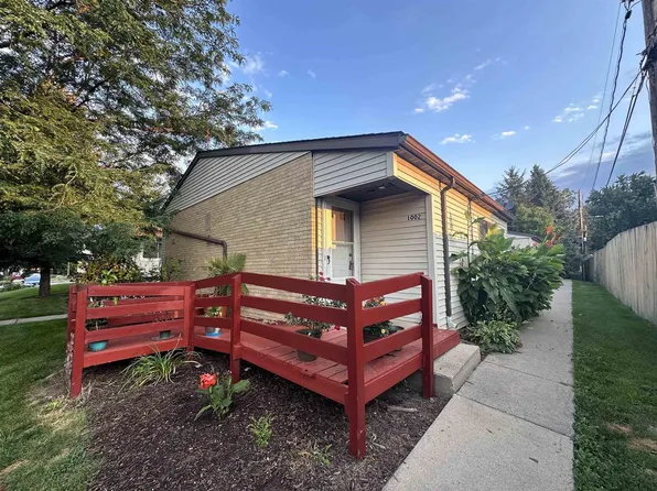 1002 West Fiedler Lane, Madison, WI 53713