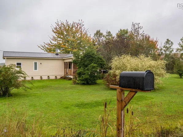 150 Martin Rd, Lockhartville, NS B0P 1P0