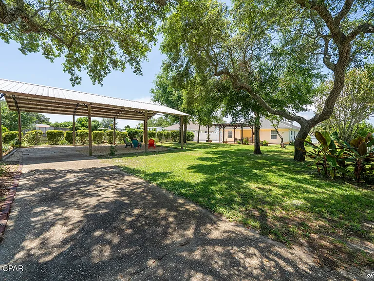 420 Water Oak Cir — Photo 9