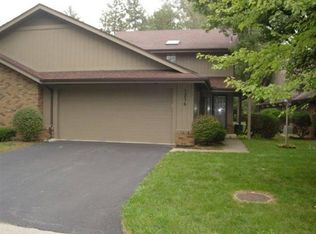 5236 Pine Grove Ct, Toledo, OH 43615