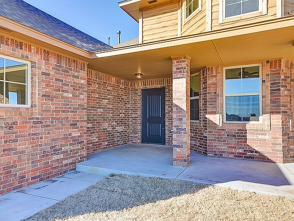 5th image of 10621 Oaksplinter Ln