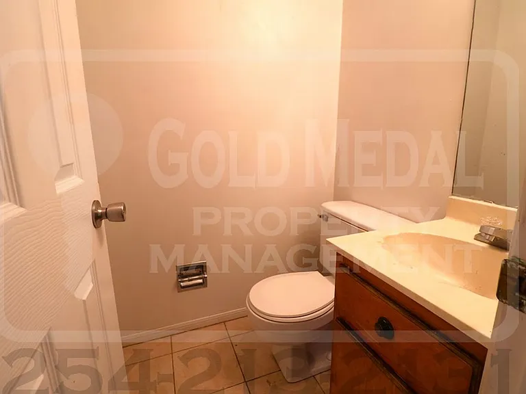 3906 Charolais Dr — Photo 10