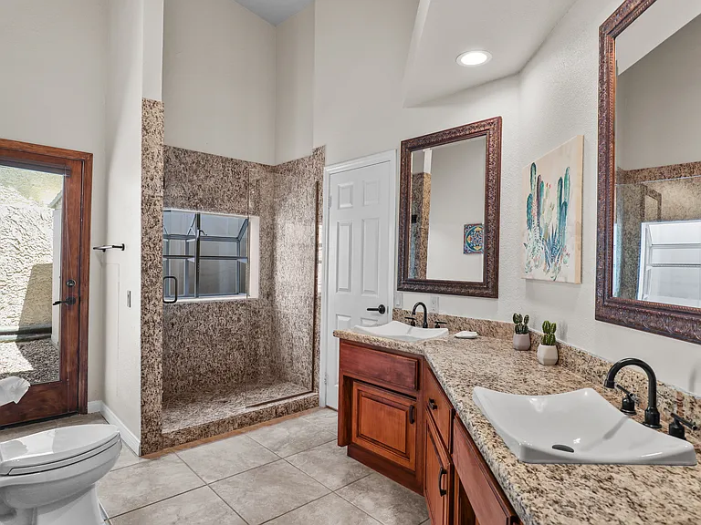 78770 Martinique Dr — Photo 24