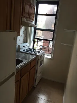 Rented by Roberto Guilbet, LREB | media 37