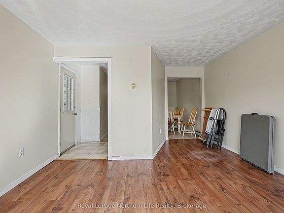 5th image of 25 Oakdale Rd