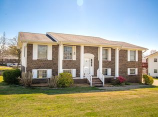 132 Rocky Ford Rd, Rossville, GA 30741