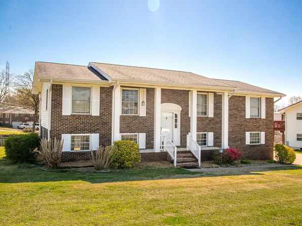 132 Rocky Ford Rd, Rossville, GA 30741