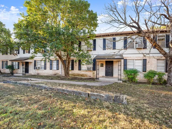 301 E 33rd Apartments