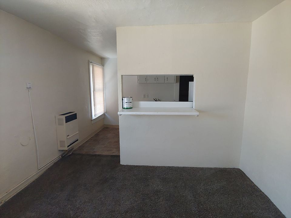 327 SW 2nd St Apartment Rentals Pendleton, OR Zillow