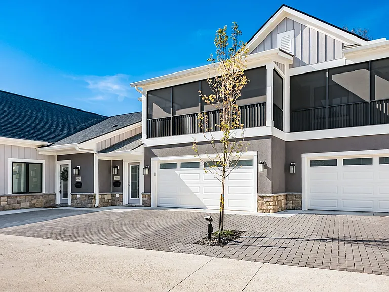 2986 Bernard View Ln — Photo 4