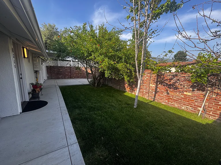 E Walnut Ave — Photo 1